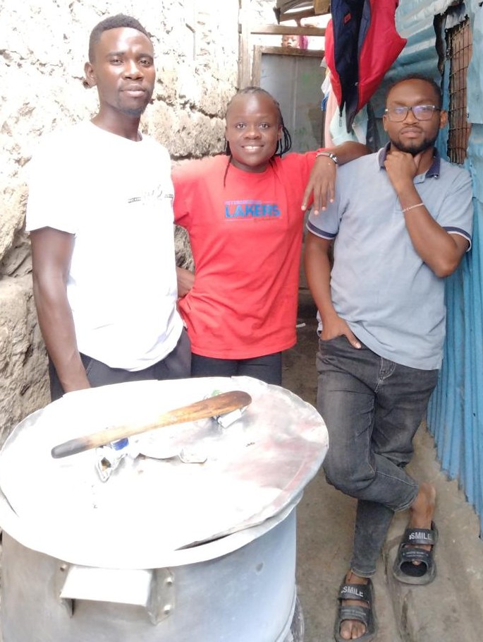 Volunteers delivering food supplies